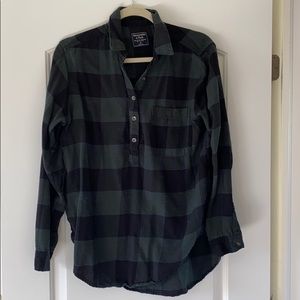 Super soft Abercrombie button down shirt